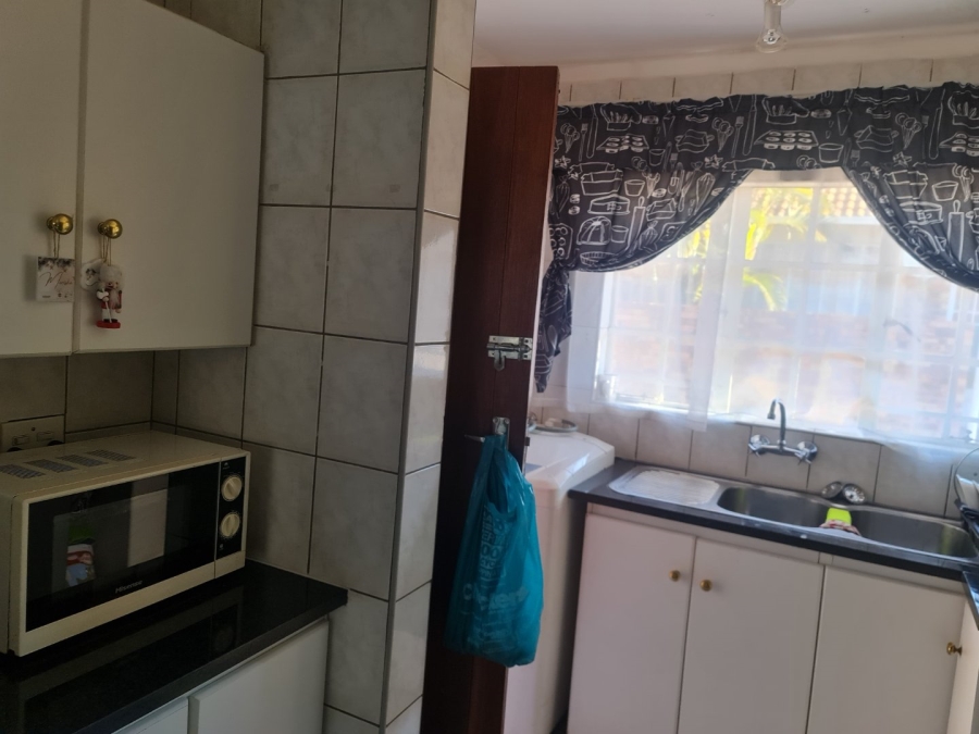 3 Bedroom Property for Sale in Geelhoutpark North West